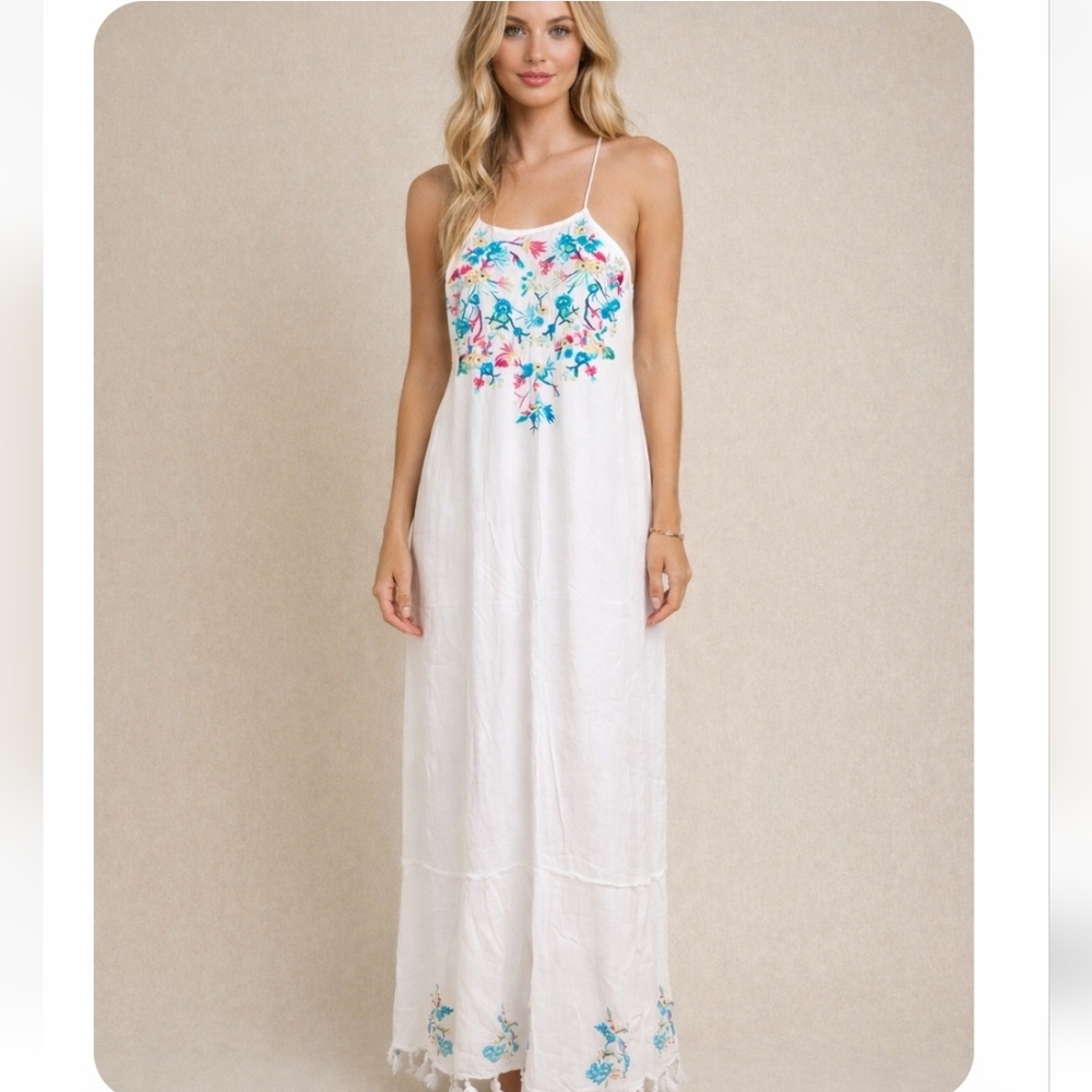 Anthropologie Raga Ashlyn Embroidered Hippie Flower Child Low Back Maxi  L